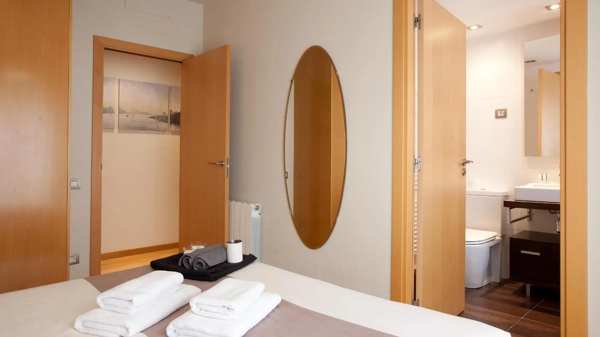 Mar Bella Beach Apartments Barcelona 0*,  Spanien