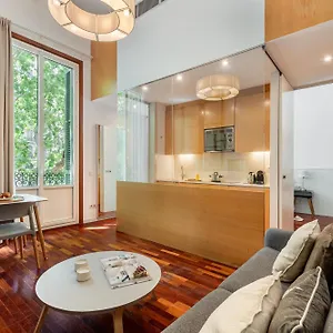 https://aspasios-rambla-catalunya-suites.topbarcelonahotels.com