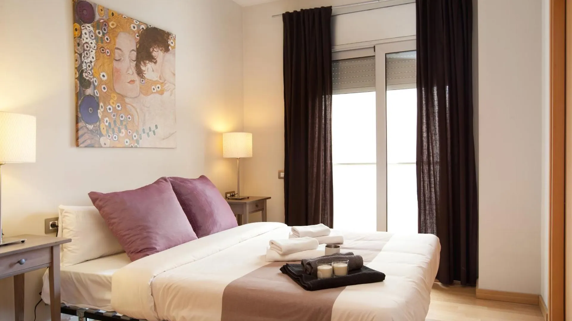 Mar Bella Beach Apartments contacts